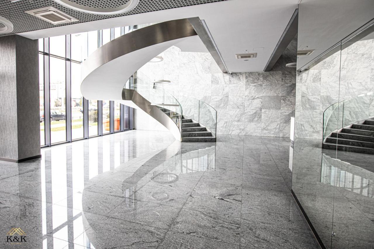ורשה K&K Apartament Blisko Centrum Near City Center מראה חיצוני תמונה